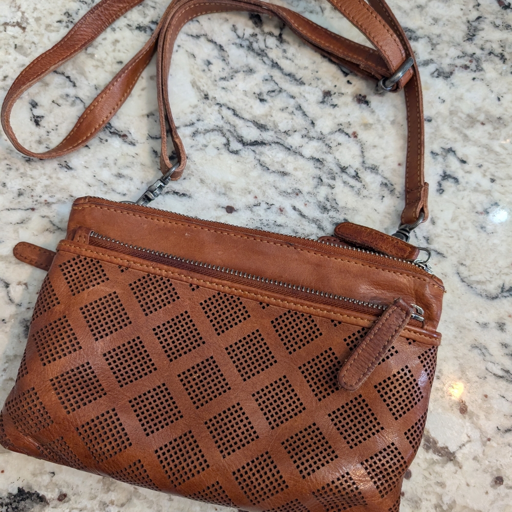 Chic Vilenca Holland brown Leather Crossbody Bag